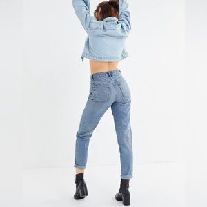 NWT Urban Outfitters BDG Mom High Rise Denim Jeans Size W24 Tapered